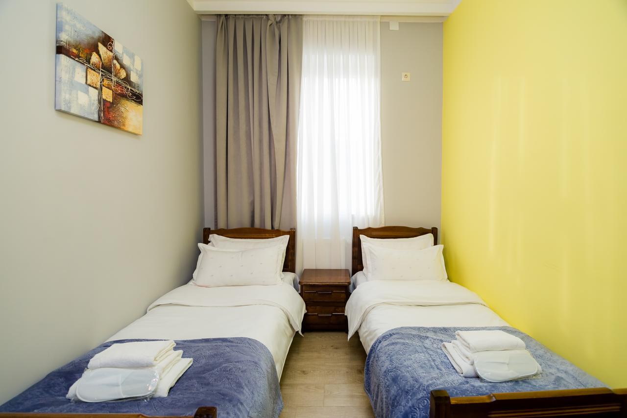 Big Family Guest House Tbilisi Exterior foto
