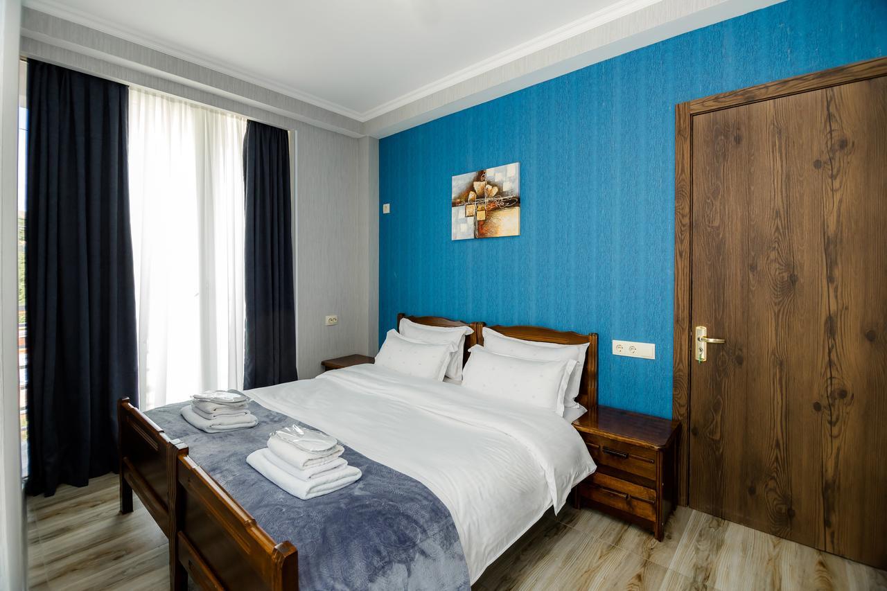 Big Family Guest House Tbilisi Exterior foto